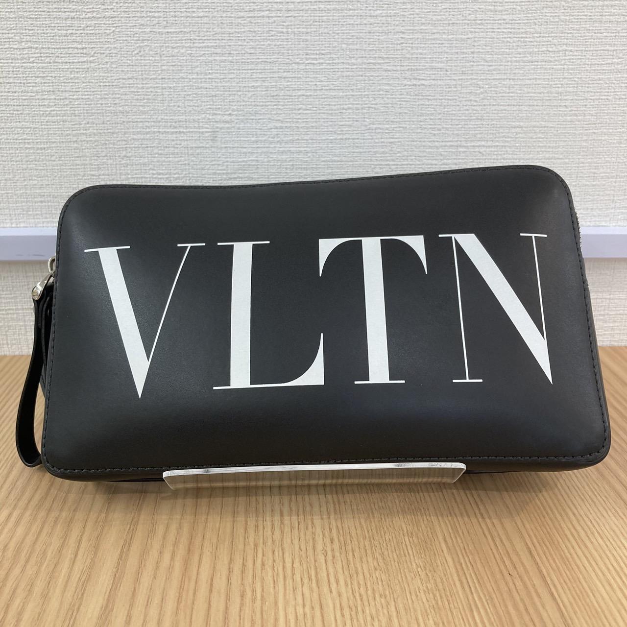 ヴァレンティノ ボディバッグ ブラック