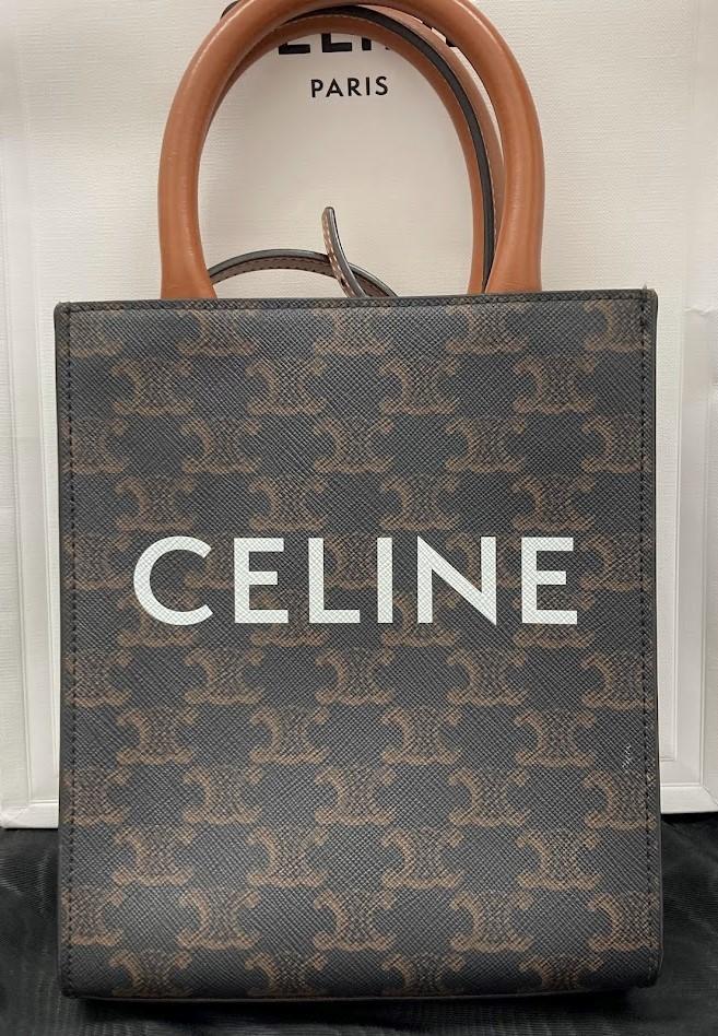  CELINE　トリオンフ　バーティカルカバ