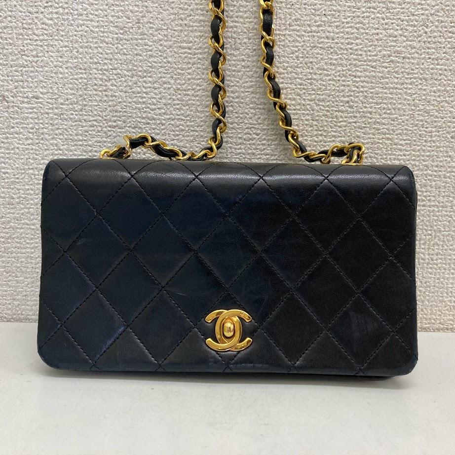 CHANEL ミニマトラッセ チェーンショルダーバッグ