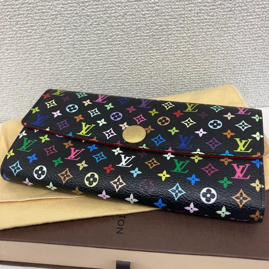 Louis Vuitton　ポルトフォイユ・サラ　マルチカラー