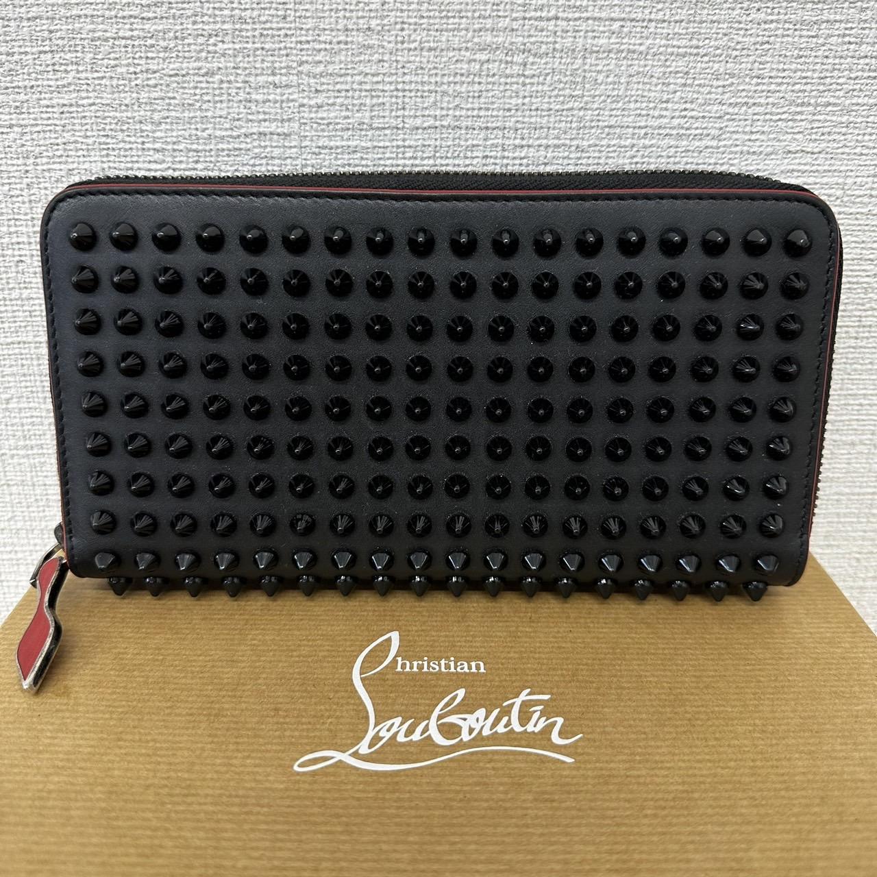 クリスチャンルブタン スタッズ 長財布