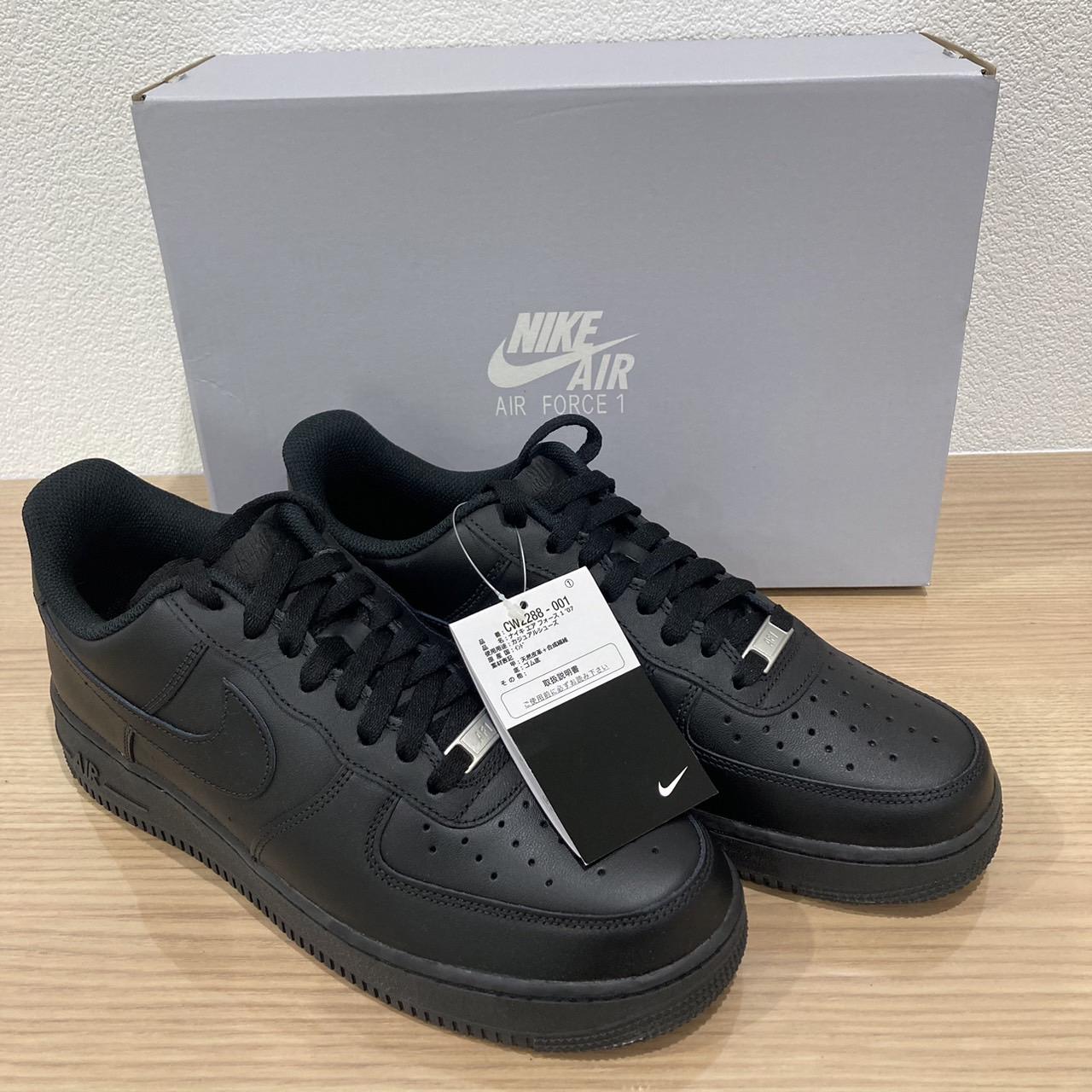 NIKE AIR FORCE 1 BLACK 28cm