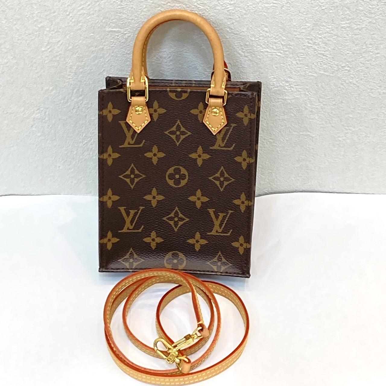 LOUIS VUITTON ルイヴィトン モノグラム M69442 プティット サックプラ