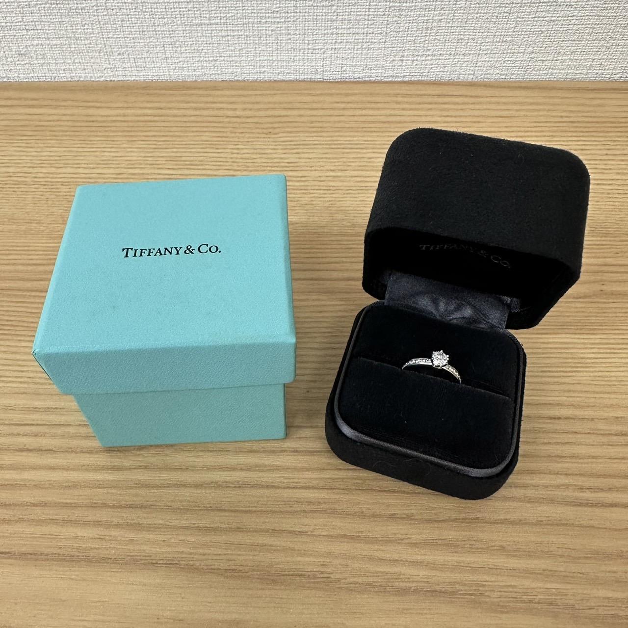 Tiffany リング 0.45ct