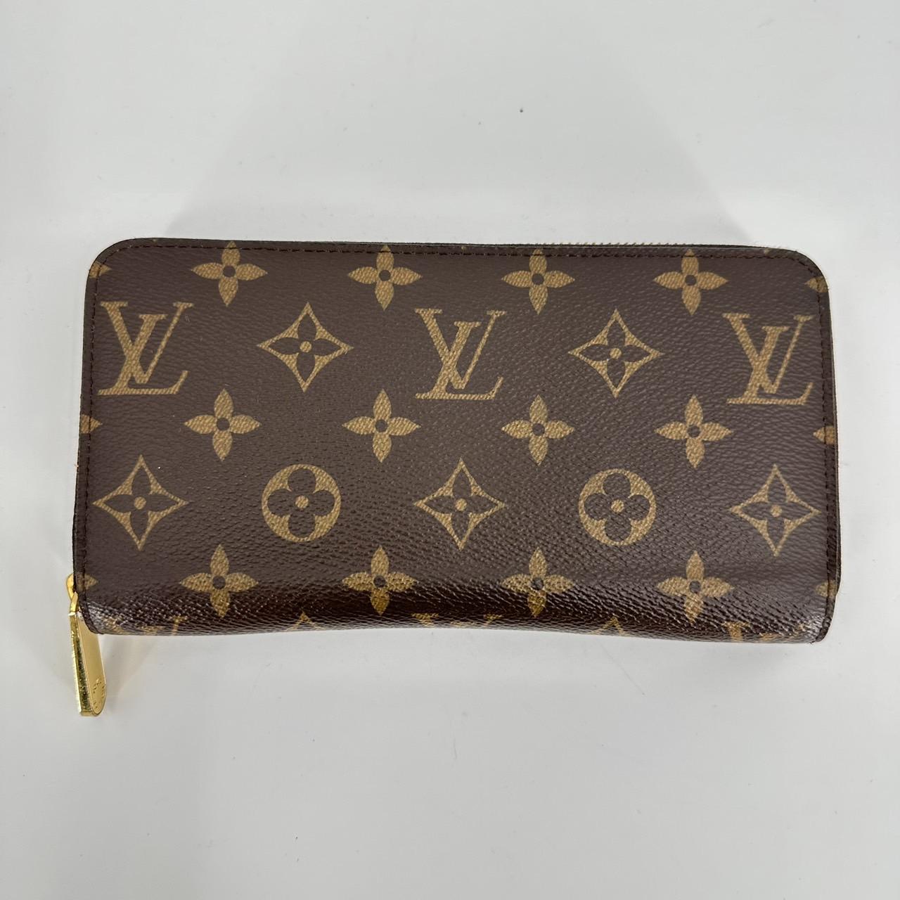 LV M42616 ジッピー・ウォレット モノグラム