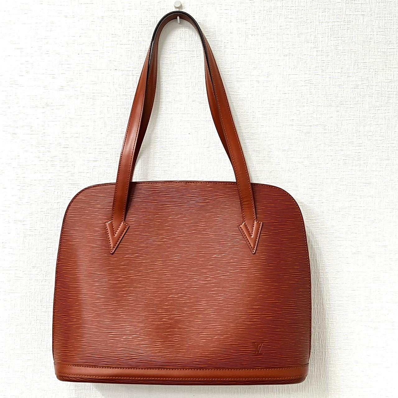 LOUIS VUITTON ルイヴィトン エピ リュサック M52283