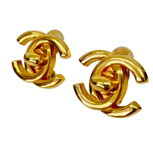 CHANEL ターンロック イヤリング ゴールド