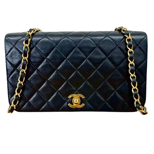 CHANEL シャネル マトラッセ ラムスキン チェーンショルダーバッグ