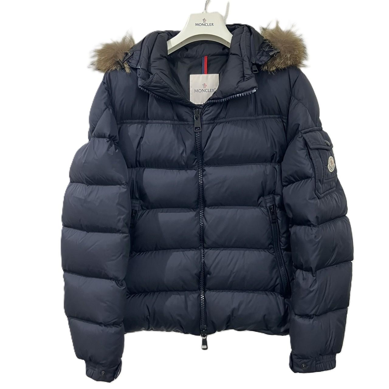 モンクレール ファー付き ダウンジャケット
