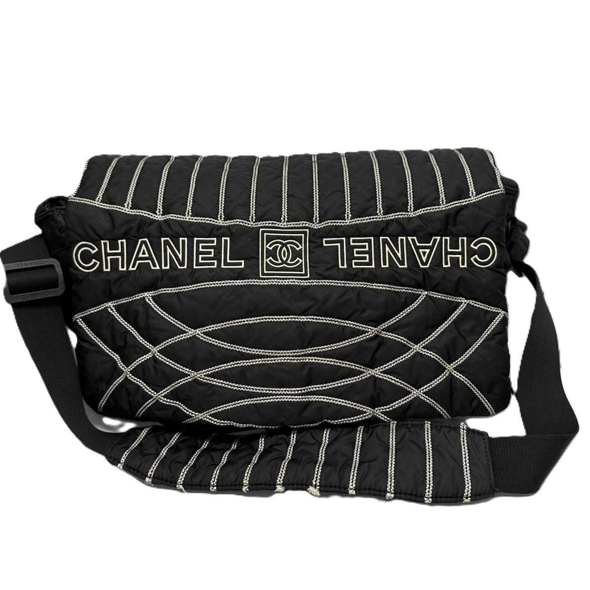 CHANEL シャネル スポーツライン メッセンジャーバッグ ショルダーバッグ 