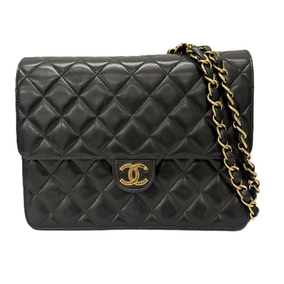 CHANEL シャネル マトラッセ チェーンショルダー ラムスキン