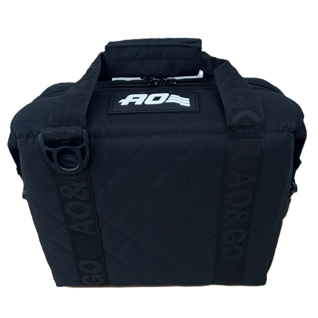 AO Coolers エーオークーラーズ 保冷バッグ