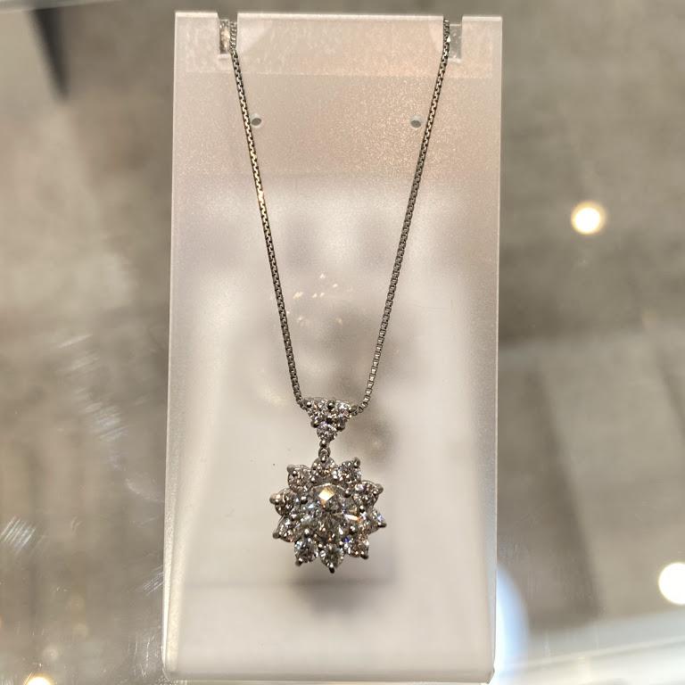 Pt850/Pt900 ネックレス D0.70 ct D0.8ct 5.89g