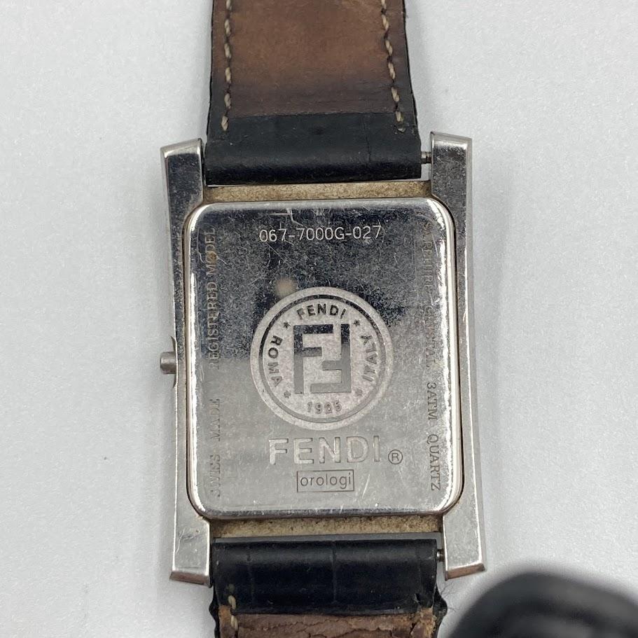 FENDI　腕時計　7000G