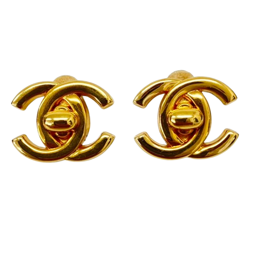 CHANEL　ターンロック　イヤリング　ゴールド