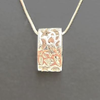 K18WG ダイヤネックレス D0.21ct 5.26g
