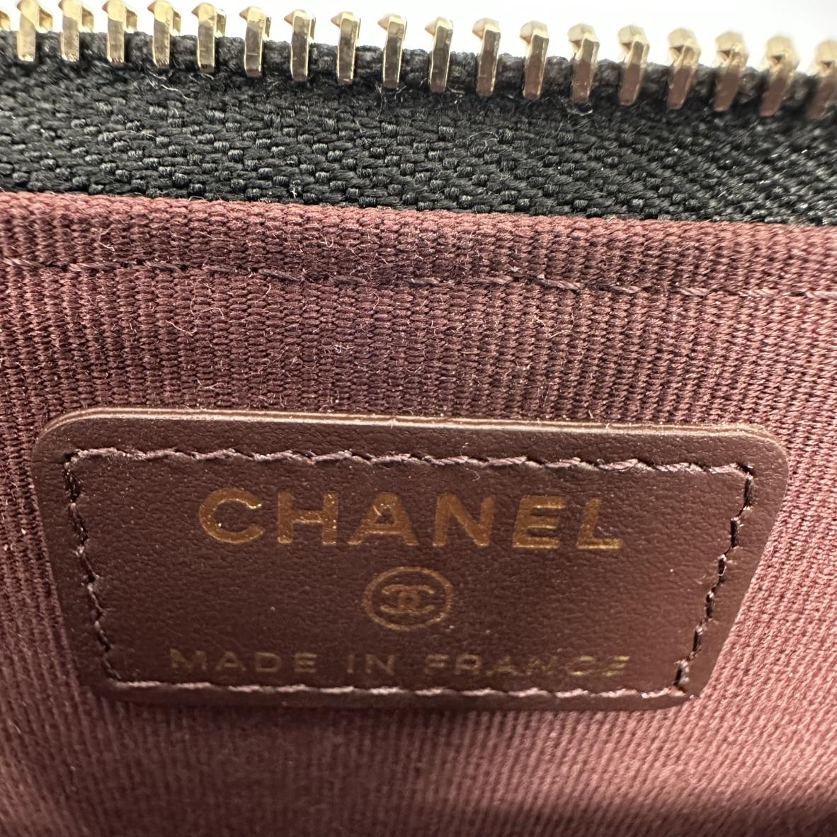 シャネル マトラッセ コインケース キャビアスキン