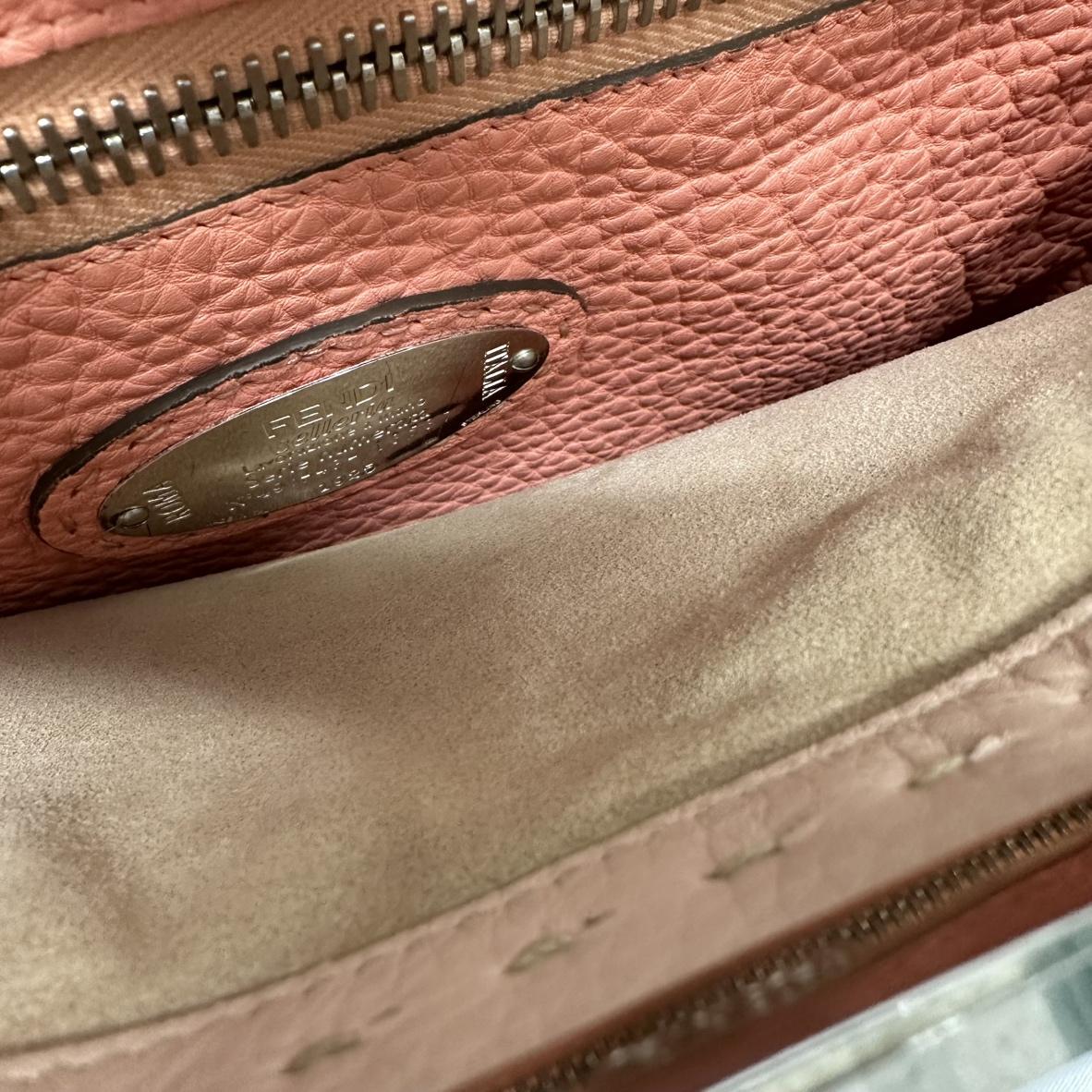 FENDI フェンディ  ピーカブー・8BN226 レザー 2WAYショルダー ハンドバッグ