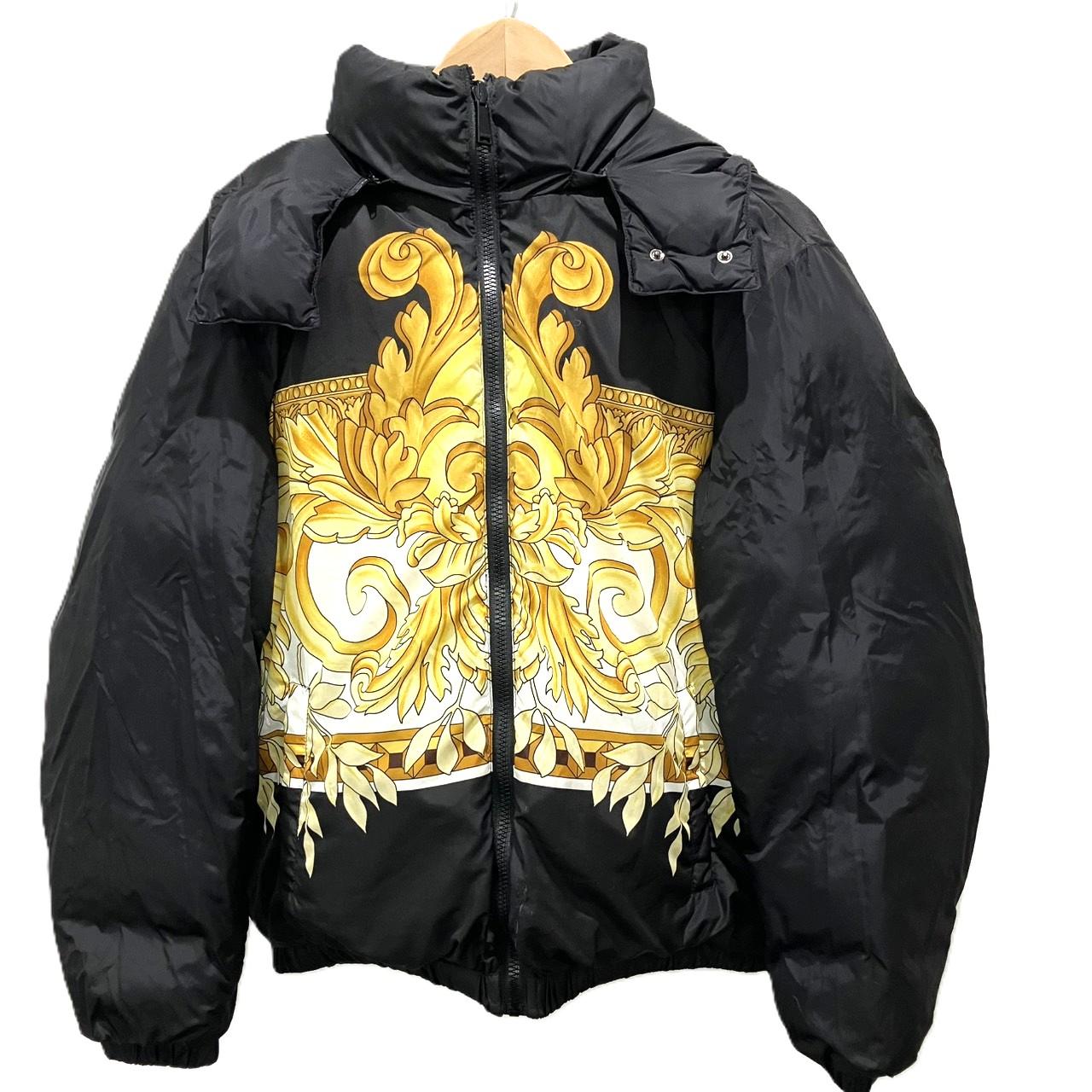 ベルサーチ リバーシブル　ダウンジャケット1012270　サイズ48