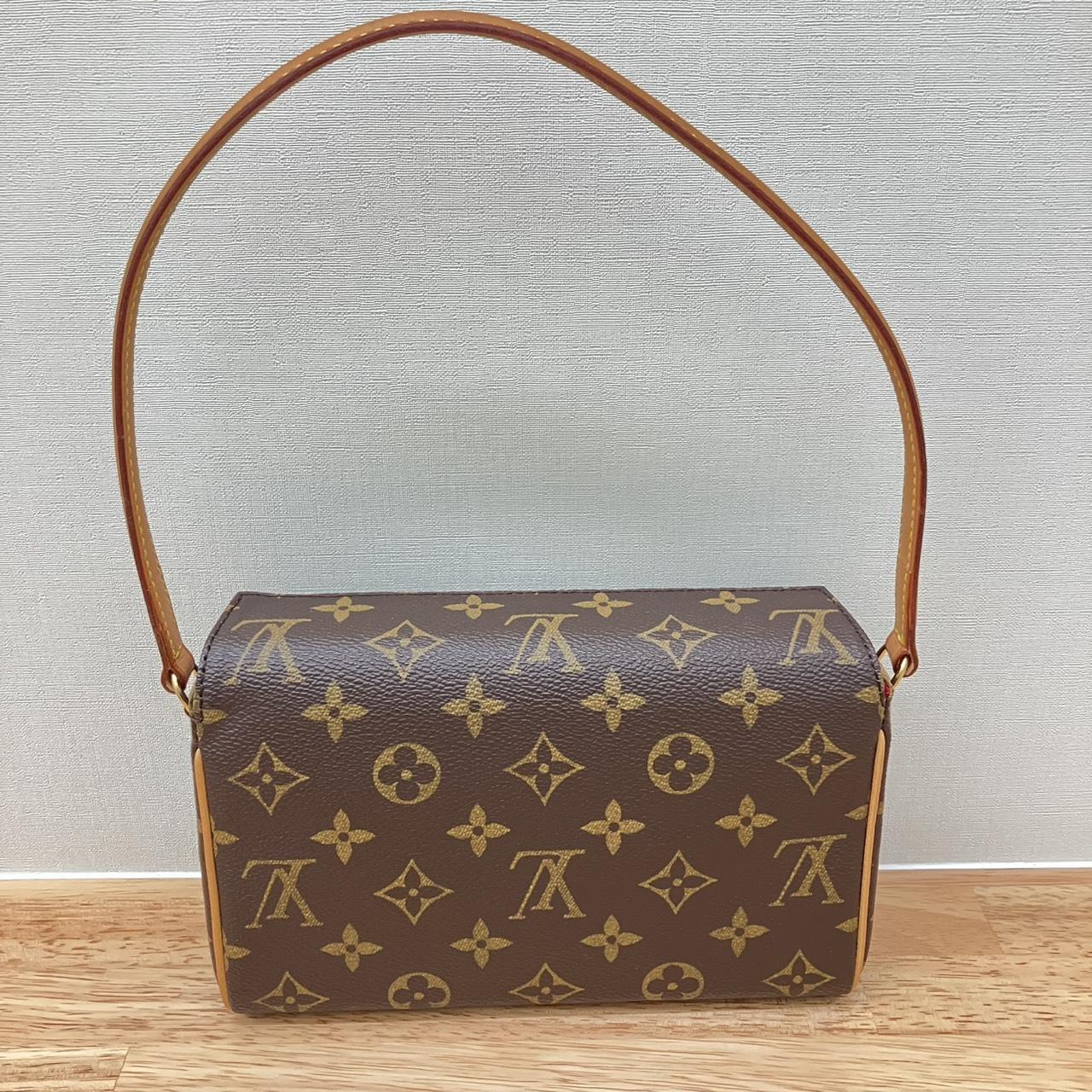 ルイ・ヴィトン　モノグラム レシタル 　M51900