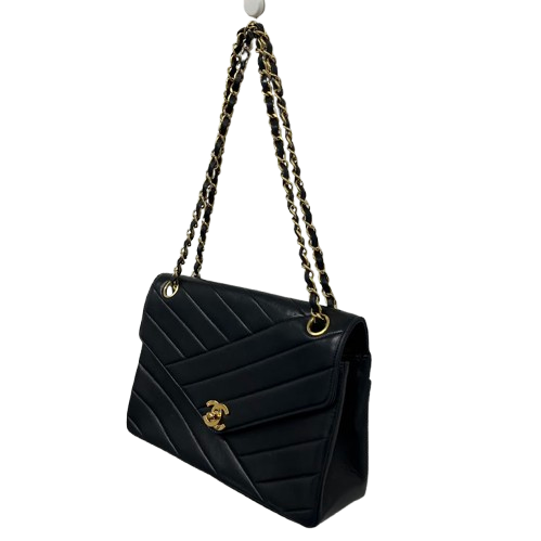 CHANEL　シャネル　ショルダーバッグ　22番　バイアスステッチ