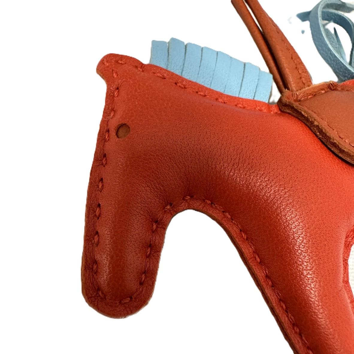 HERMES エルメス ロデオチャーム PM ペガサス ローズテキサスブルー u刻印 オレンジ/ブルー