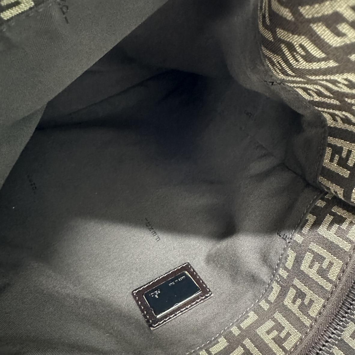 FENDI フェンディ ズッキーノ柄 トートバッグ