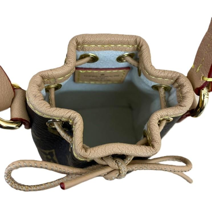 Louis Vuitton ルイヴィトン ビジューサック マイクロノエ M00818