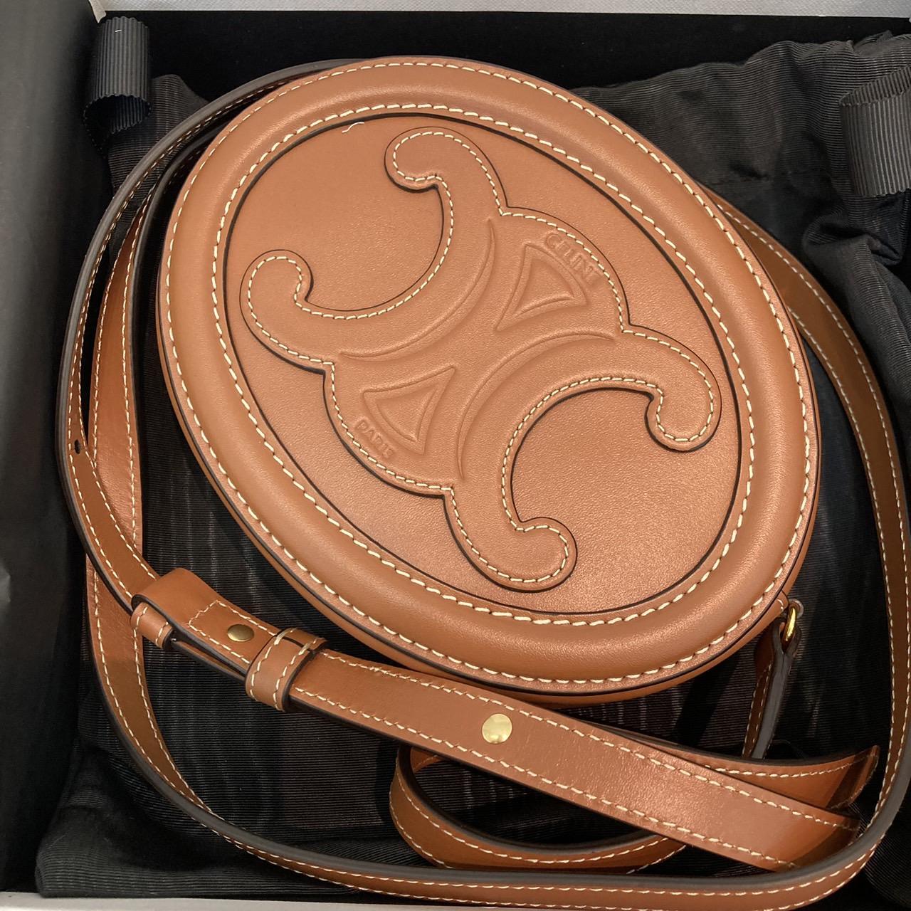 CELINE セリーヌ ショルダーバッグ オーバルパース キュイル トリオンフ ブラウン