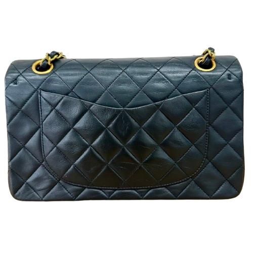 CHANEL シャネル マトラッセ23 ダブルフラップ ラムスキン チェーンショルダーバッグ