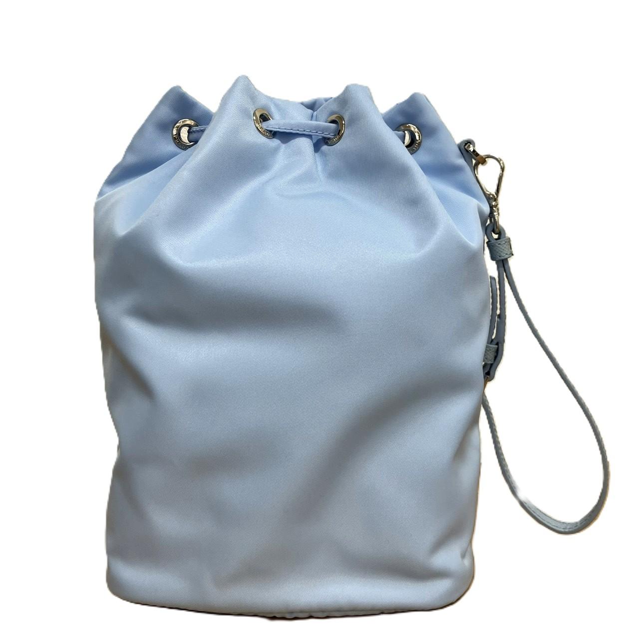 PRADA　リナイロンポーチ