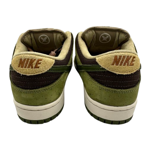 Yuto Horigome × Nike SB Dunk Low（HF8022-300）