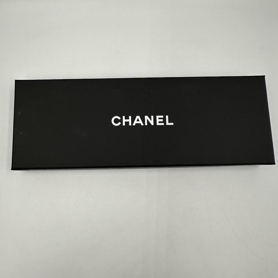 CHANEL ヘアバンド　シルク ツイル フィッシュ