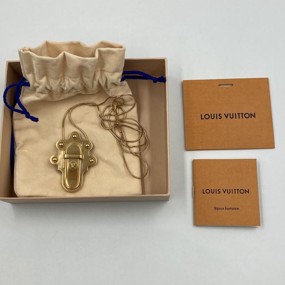 LOUIS VUITTON ルイ・ヴィトン LVロゴ ロックモチーフ ネックレス ゴールドカラー